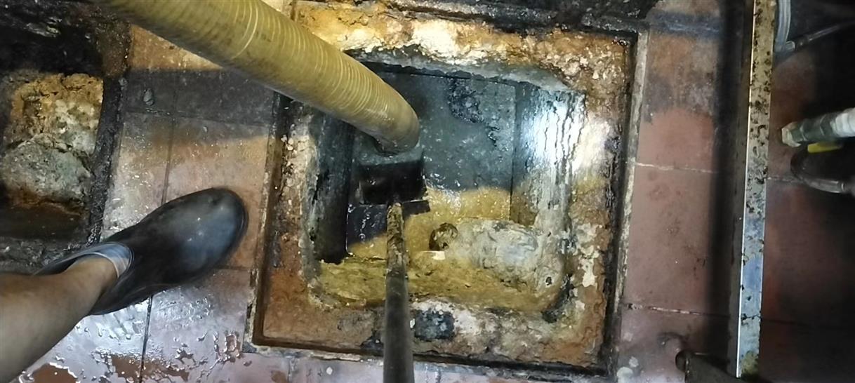 铜山污水池清理一般都有毒气，怎么预防中毒呢？